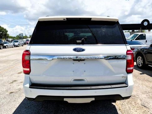 Used 2021 Ford Expedition Max XLT AWD/4WD image 3