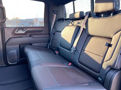 New 2026 GMC Sierra 2500 Denali w/ Denali Reserve Package image 20