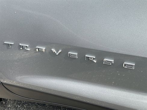 New 2026 Chevrolet Traverse LT w/ LPO, Floor Liner Package image 19