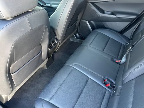 Used 2025 Chevrolet Equinox LT w/ Convenience Package II FWD image 13