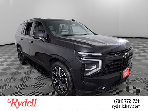 Used 2025 Chevrolet Tahoe RST w/ RST Capability Package image 7