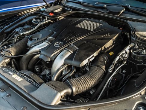 Used 2013 Mercedes-Benz SL 550 w/ Premium Pkg image 42