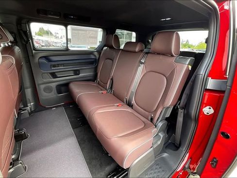 New 2025 Volkswagen ID. Buzz Pro S image 11