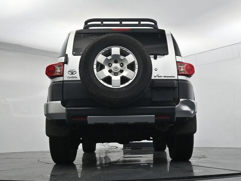 Used 2008 Toyota FJ Cruiser 4WD w/ Convenience Pkg image 20