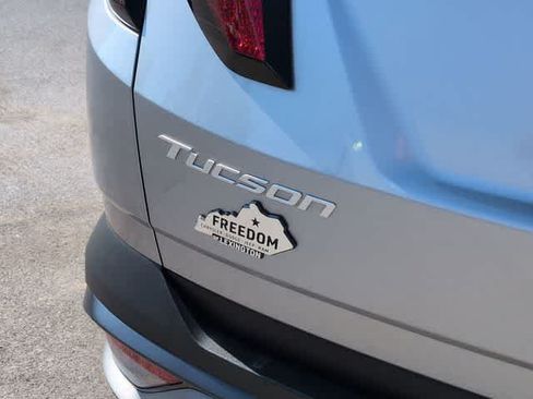 Used 2025 Hyundai Tucson SEL FWD image 13