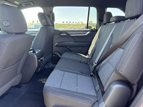 New 2025 GMC Acadia Elevation w/ Black Edition FWD image 25
