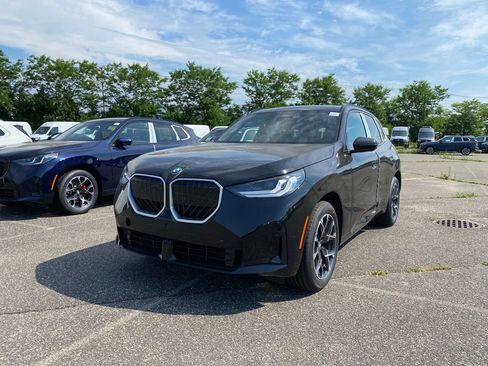 New 2026 BMW X3 xDrive30i w/ M Sport Package AWD/4WD image 1