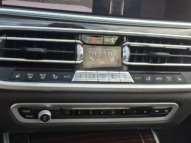 Used 2020 BMW X7 xDrive40i AWD/4WD image 14