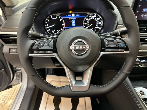 New 2025 Nissan Altima 2.5 SV image 16