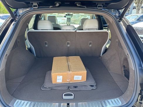 New 2026 Genesis Electrified GV70 image 13