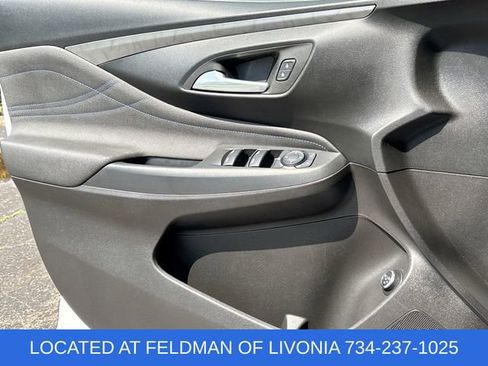 Certified 2025 Buick Envista Sport Touring w/ Convenience I Package FWD image 20