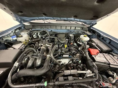 Used 2023 Ford Bronco Badlands image 32