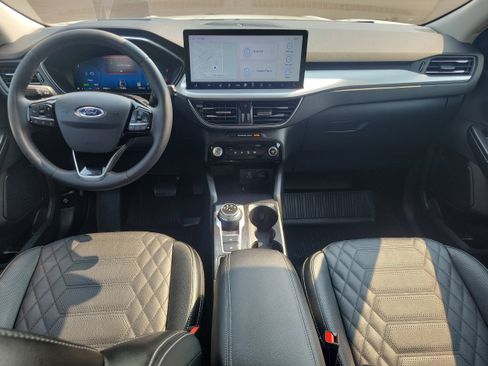 Used 2023 Ford Escape Platinum w/ Premium Technology Package image 13