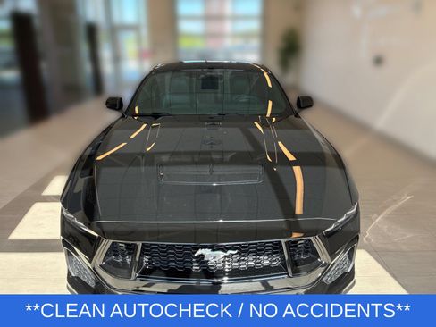 Used 2024 Ford Mustang GT Premium RWD image 7