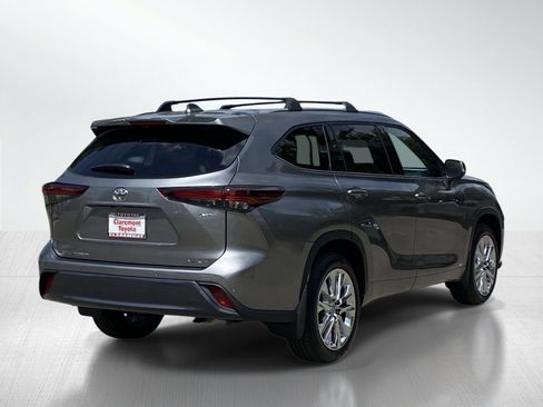 New 2026 Toyota Highlander Limited AWD/4WD image 5