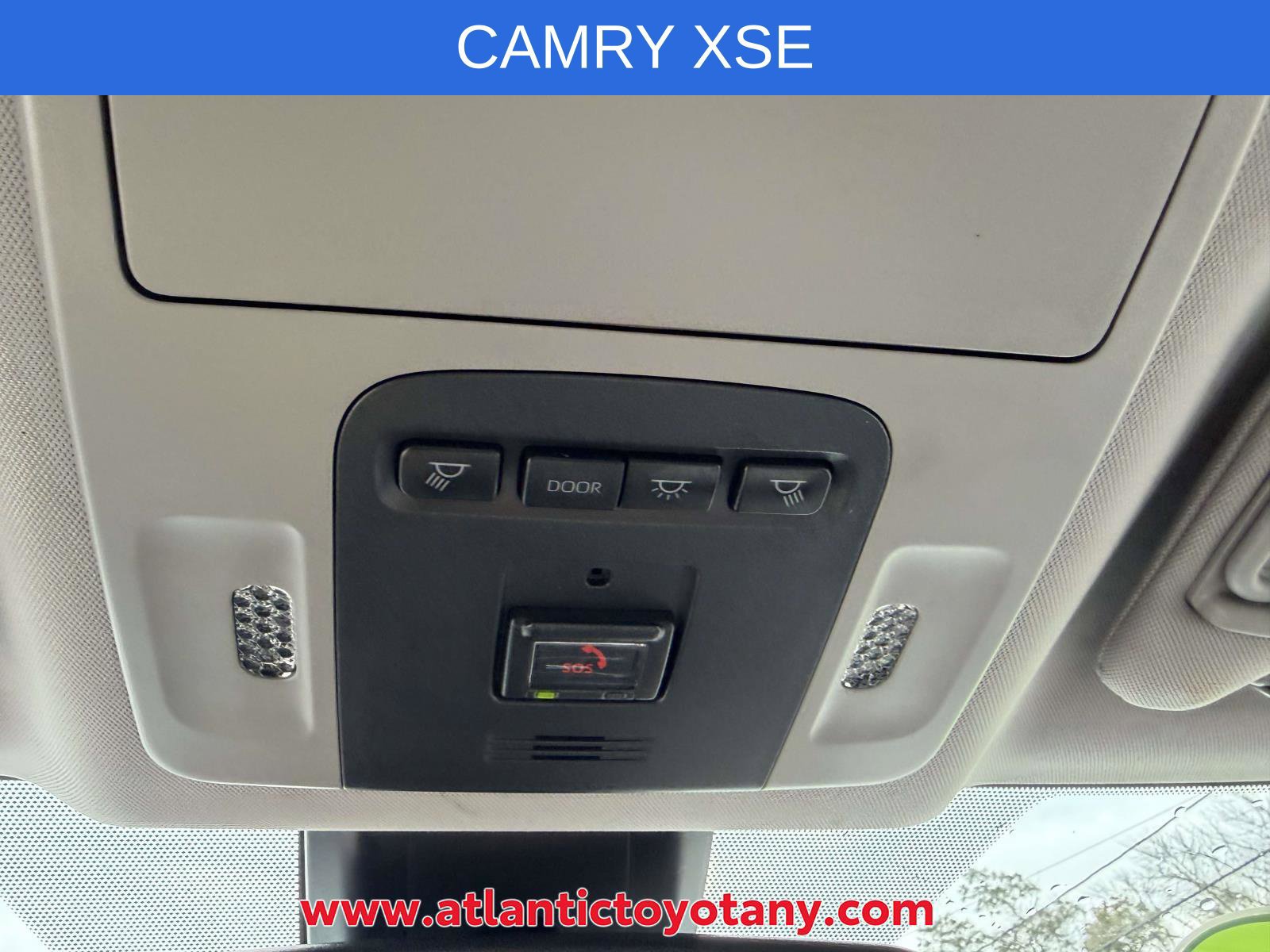 Used 2024 Toyota Camry XSE FWD image 31