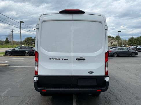 New 2026 Ford Transit 250 148 Medium Roof RWD image 13