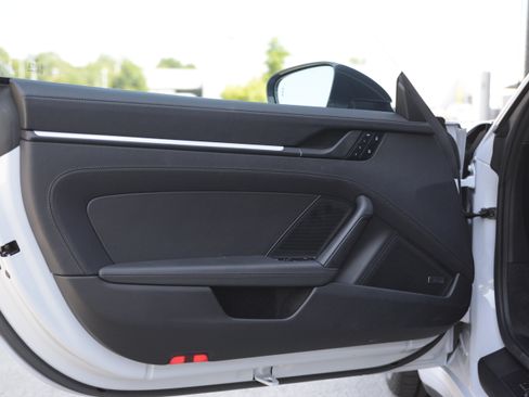 Certified 2024 Porsche 911 Carrera T RWD image 13