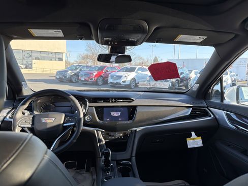 Used 2024 Cadillac XT6 Sport w/ LPO, Floor Liner Package image 25