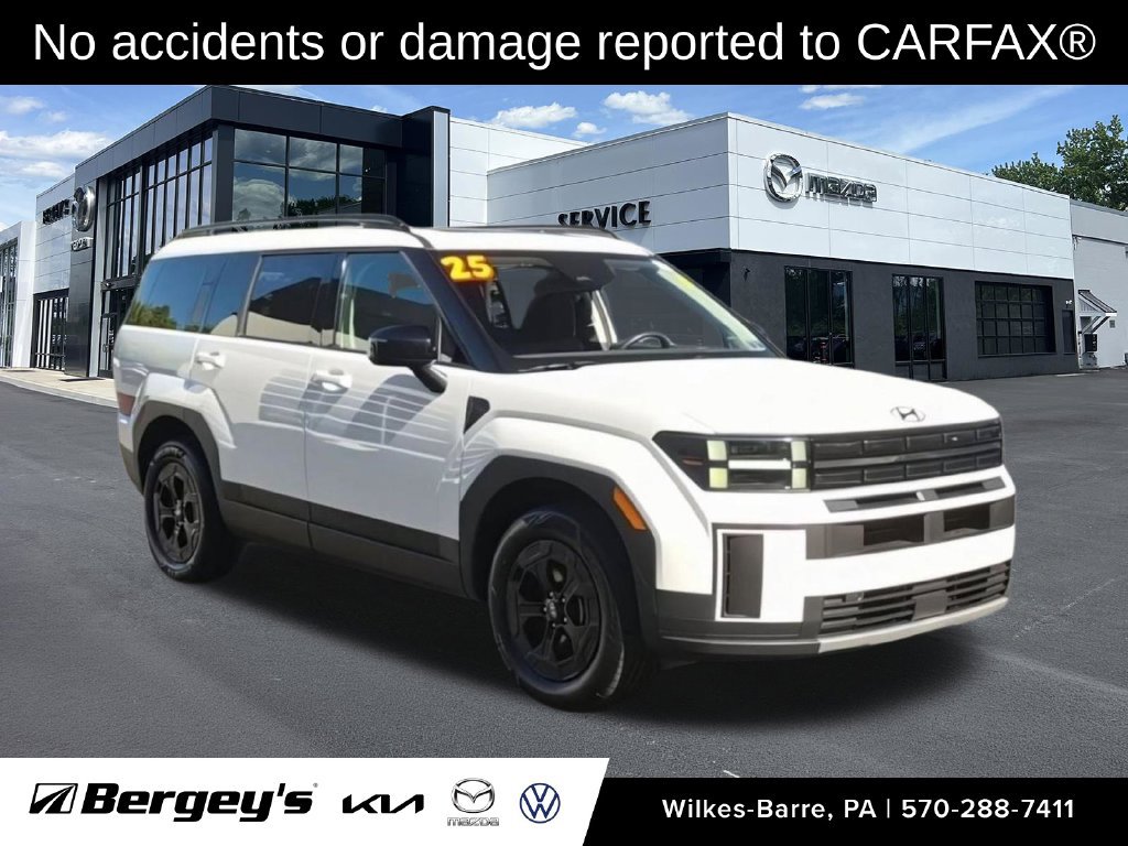 Used 2025 Hyundai Santa Fe XRT AWD/4WD image 2