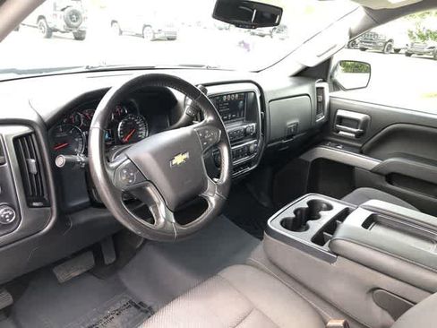 Used 2017 Chevrolet Silverado 1500 LT AWD/4WD image 20