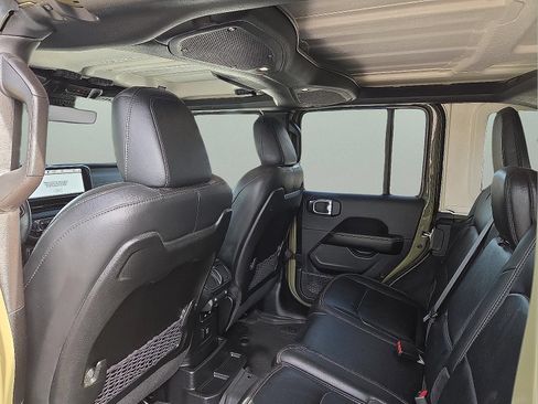 Used 2025 Jeep Wrangler Unlimited Rubicon 392 AWD/4WD image 10