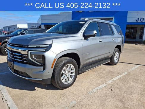 Used 2025 Chevrolet Tahoe LT image 2