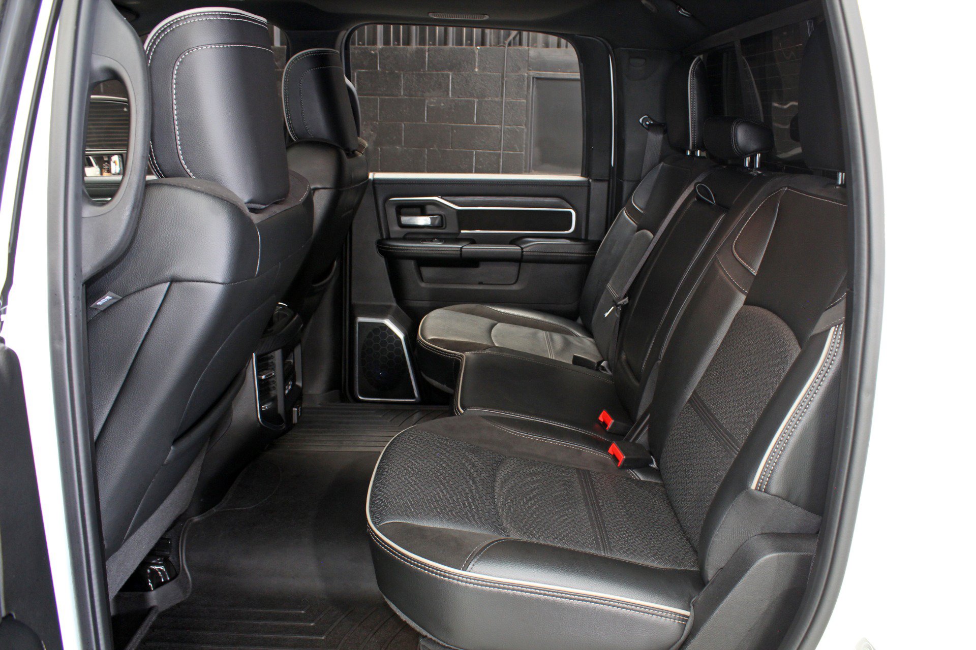 Used 2024 RAM 2500 Laramie w/ Night Edition AWD/4WD image 53