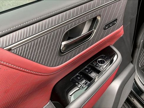 New 2026 INFINITI QX80 Autograph image 23