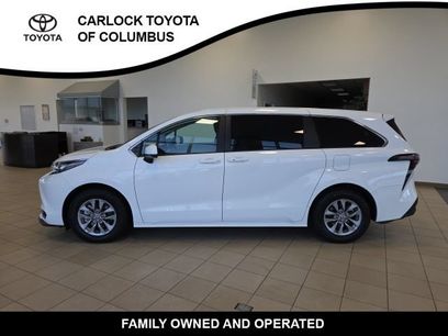 Used 2026 Toyota Sienna LE
