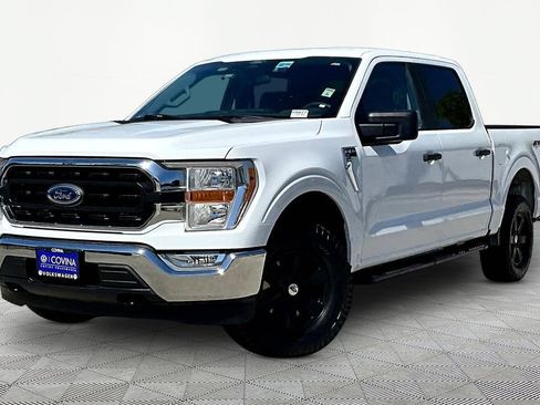 Used 2022 Ford F150 XLT w/ Trailer Tow Package AWD/4WD image 3