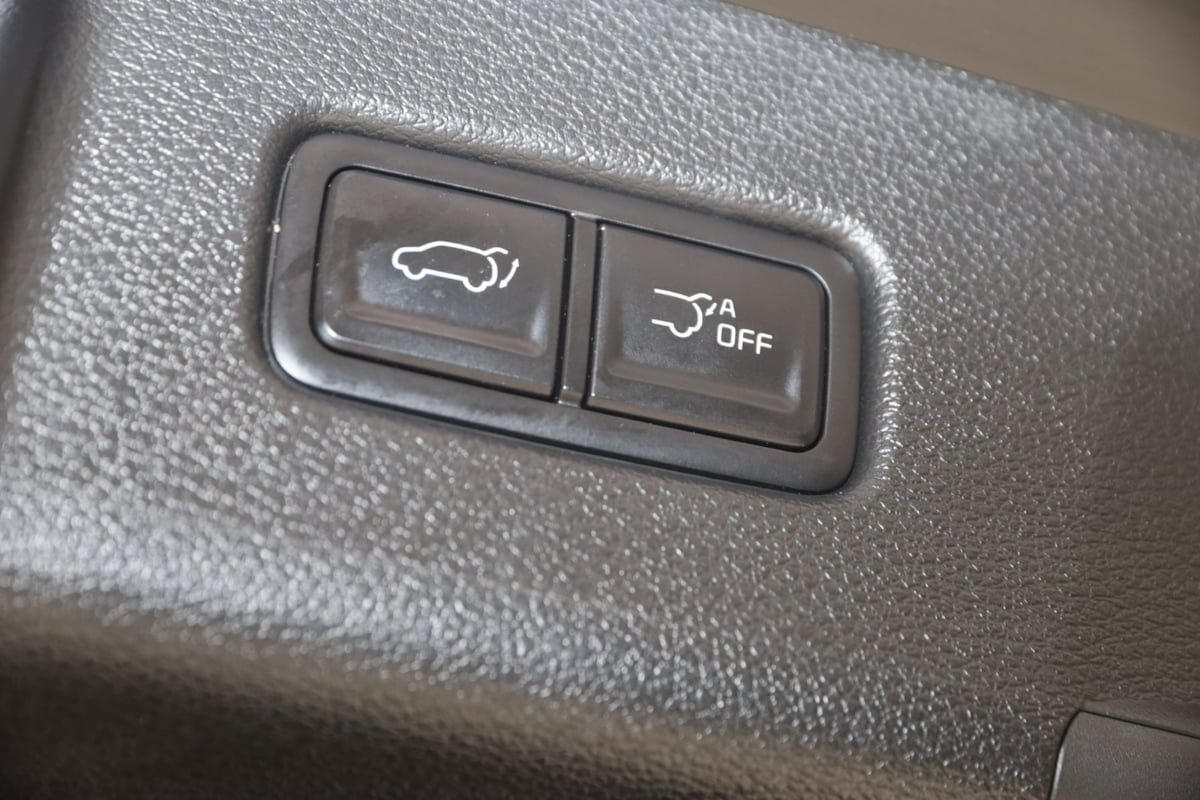 Used 2024 Kia Telluride EX w/ EX Captain's Chair Package FWD image 52