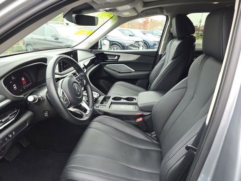 Certified 2025 Acura MDX SH-AWD image 16
