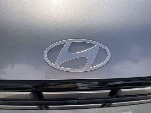 Used 2025 Hyundai Santa Fe SEL FWD image 10