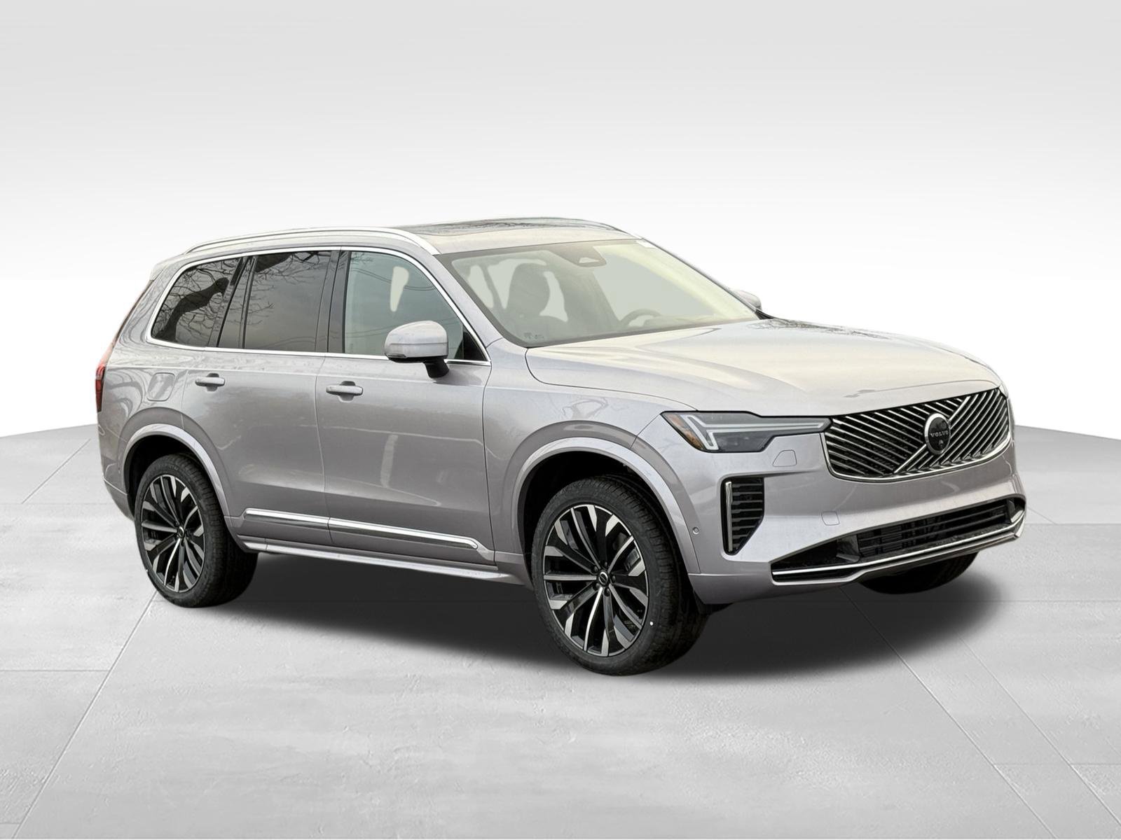 New 2026 Volvo XC90 T8 Plus w/ Protection Package AWD/4WD image 8