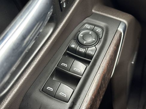 Used 2020 GMC Sierra 2500 Denali w/ Denali Ultimate Package image 15