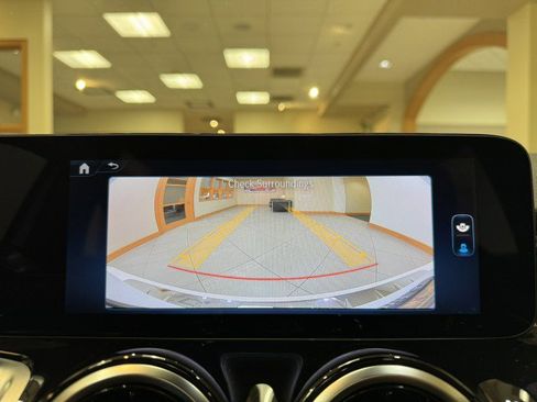 Certified 2026 Mercedes-Benz GLB 250 image 12