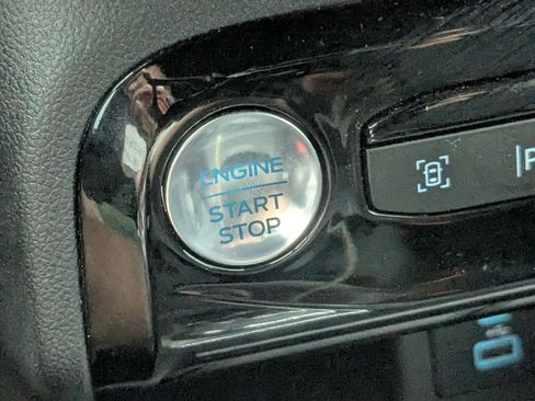 Used 2023 Ford Escape ST-Line Elite w/ Premium Technology Package AWD/4WD image 27