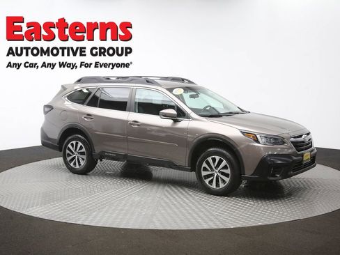 Used 2022 Subaru Outback Premium AWD/4WD image 46