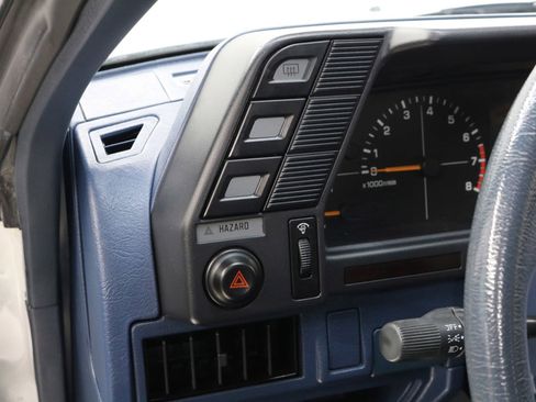 Used 1992 Subaru Loyale 4WD Wagon image 12