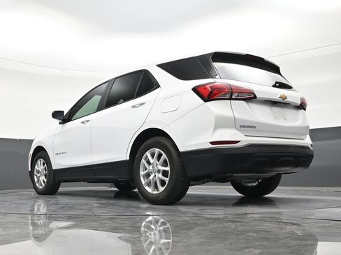 Used 2024 Chevrolet Equinox LS FWD image 22
