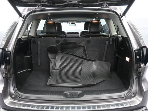 Used 2018 Toyota Highlander Limited w/ Protection Package #3 image 23