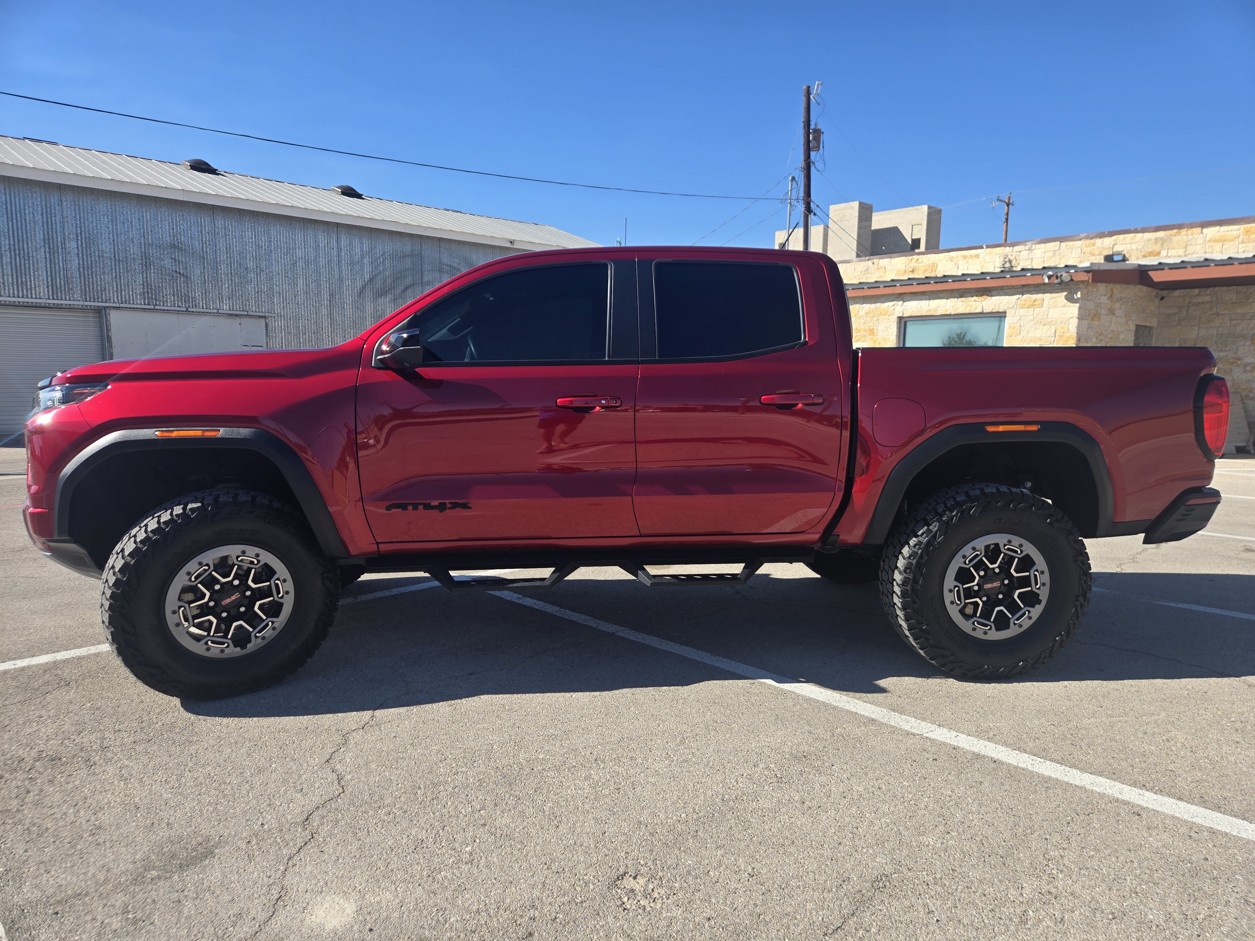 Used 2023 GMC Canyon AT4X AWD/4WD image 1