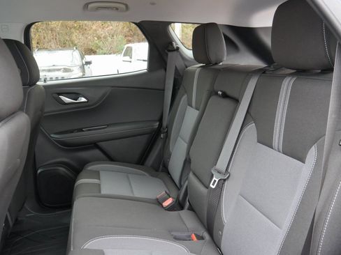 New 2025 Chevrolet Blazer LT w/ Midnight/Sport Edition image 26
