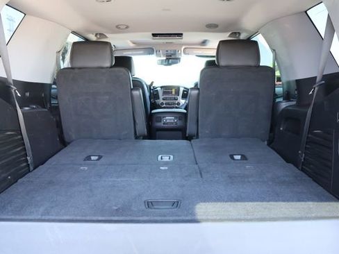 Used 2019 GMC Yukon Denali w/ Denali Ultimate Package AWD/4WD image 24