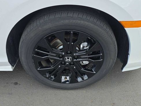 Used 2025 Honda Odyssey Sport-L image 9