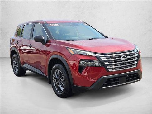 Certified 2025 Nissan Rogue S AWD/4WD image 3