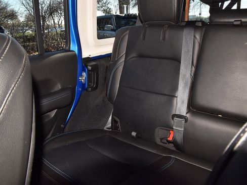 Used 2023 Jeep Wrangler Unlimited Rubicon 4xe w/ Safety Group image 20