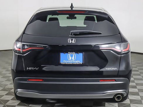 Used 2024 Honda HR-V Sport image 8