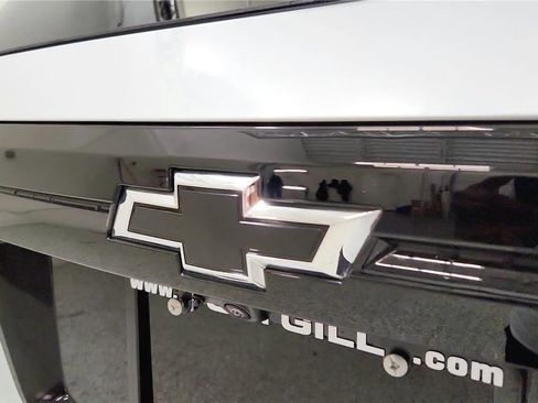 New 2026 Chevrolet Traverse RS AWD/4WD image 16